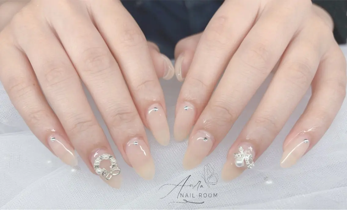 ネイル 持ち込み Aura Nail Roomのネイルデザイン