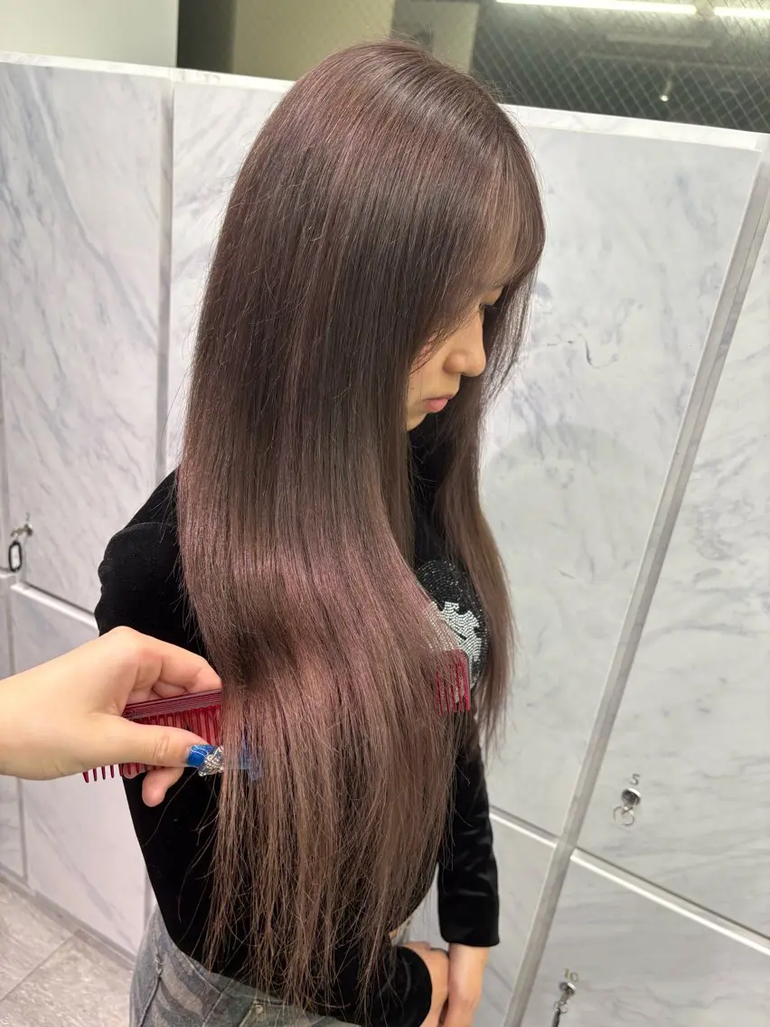 ロング ヘアカラー エクステ ハイトーンカラーエク ステ🌺RENA🌺のヘアスタイル