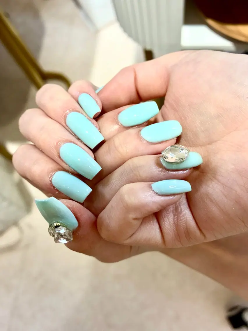 ネイル オーロラネイル チークネイル 長さ出し フレンチネイル ジェルネイル Sun Nail linaのネイルデザイン