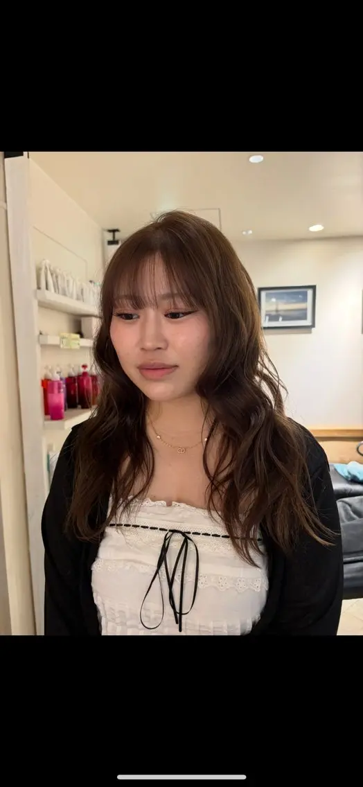 ロング ヘアカラー 透明感カラー 🧚‍♂️さえのヘアスタイル