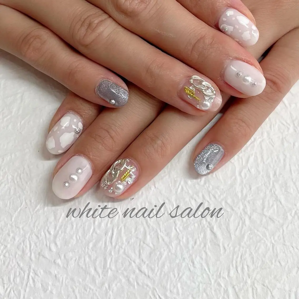ネイル フットネイル ジェルネイル ハードジェル ラメ(グリッター) 持ち込み ハンドネイル white nail salonのネイルデザイン