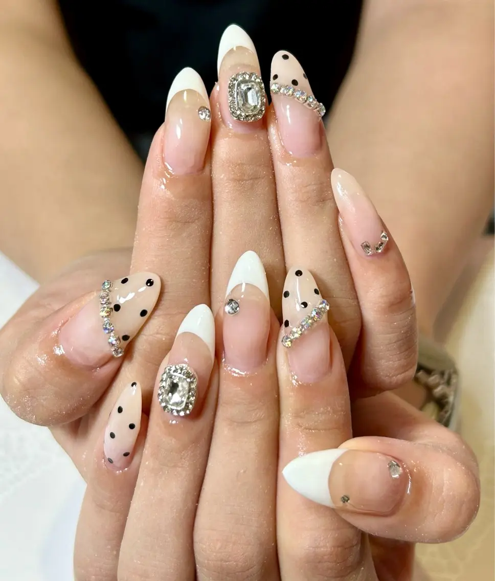ネイル 持ち込み ビューティーサロン MIBUのネイルデザイン