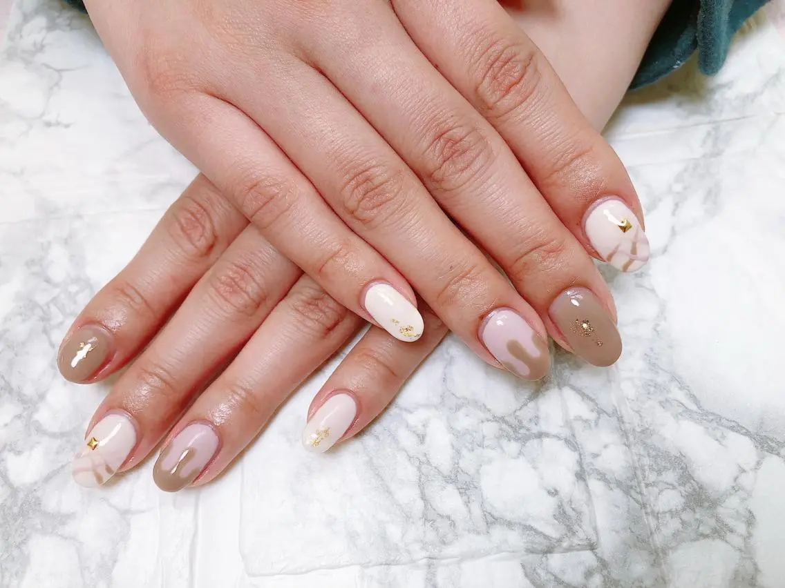 ネイル バレンタイン ハンドネイル ハンドケア Nailsalon Eve（イヴ）のネイルデザイン