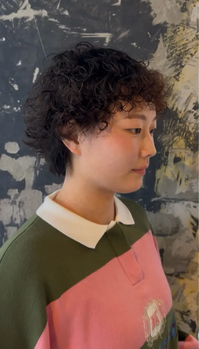 ショート パーマ カット パーマ こころ/カーリーヘア /シャドウパーマのヘアスタイル