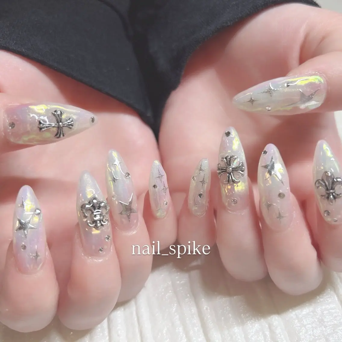 ネイル ハンドネイル nail spikeのネイルデザイン