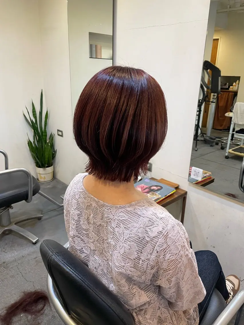 ショート カラー ボブレイヤー ボブ レイヤーカット カット ヘアカラー 愛華 【geep】のヘアスタイル