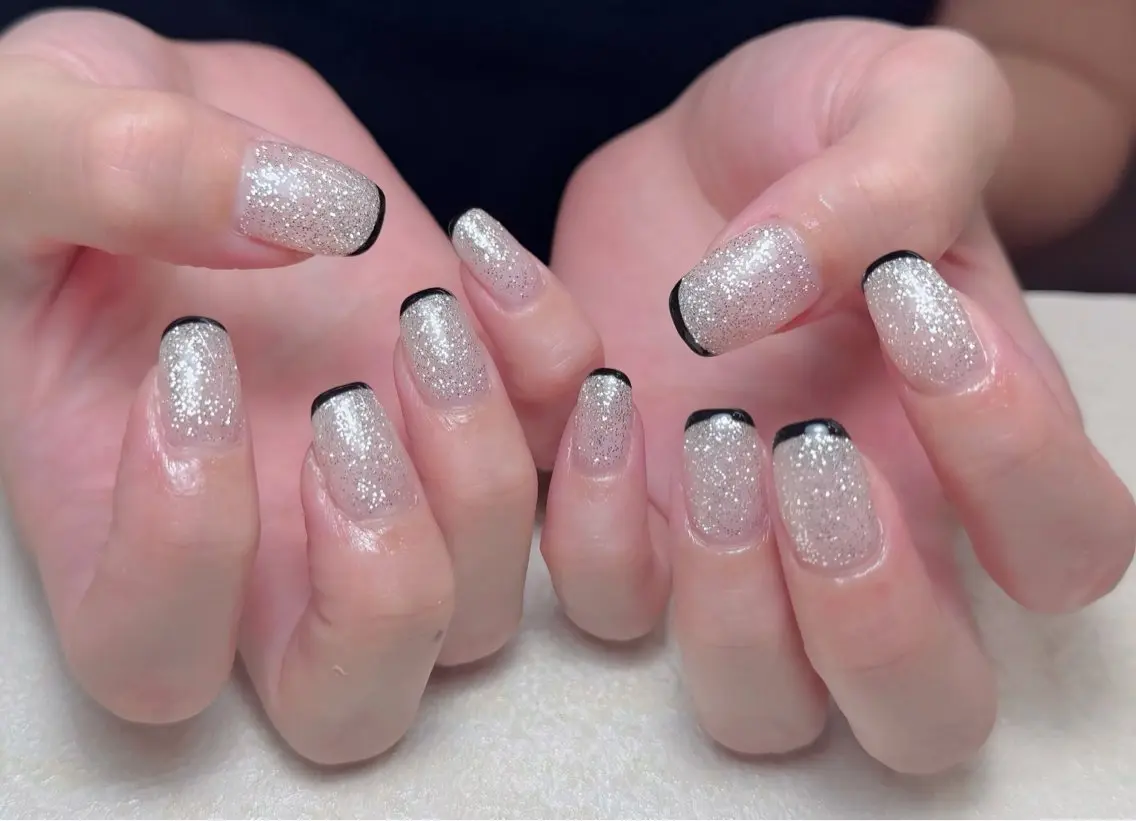 ネイル アートネイル 長さ出し フレンチネイル ジェルネイル ガーリー ハンドネイル 中野駅から2分 MEO NAILのネイルデザイン