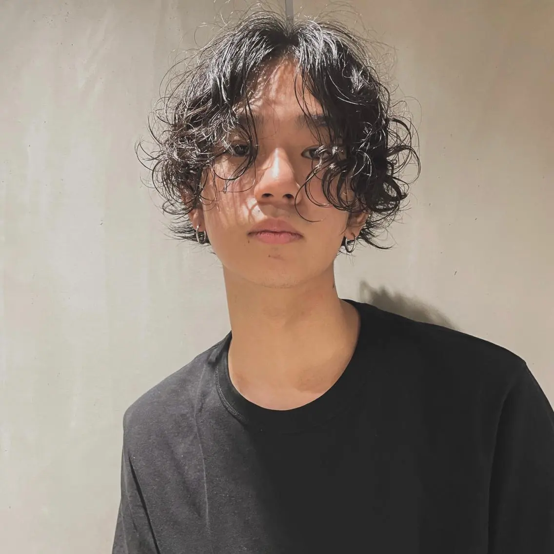 パーマ メンズ ショートボブ メンズブリーチ メンズデザインカット フェードカット メンズハイライト カット パーマ 🌈圧倒的デザイン パーマ 関和希のヘアスタイル