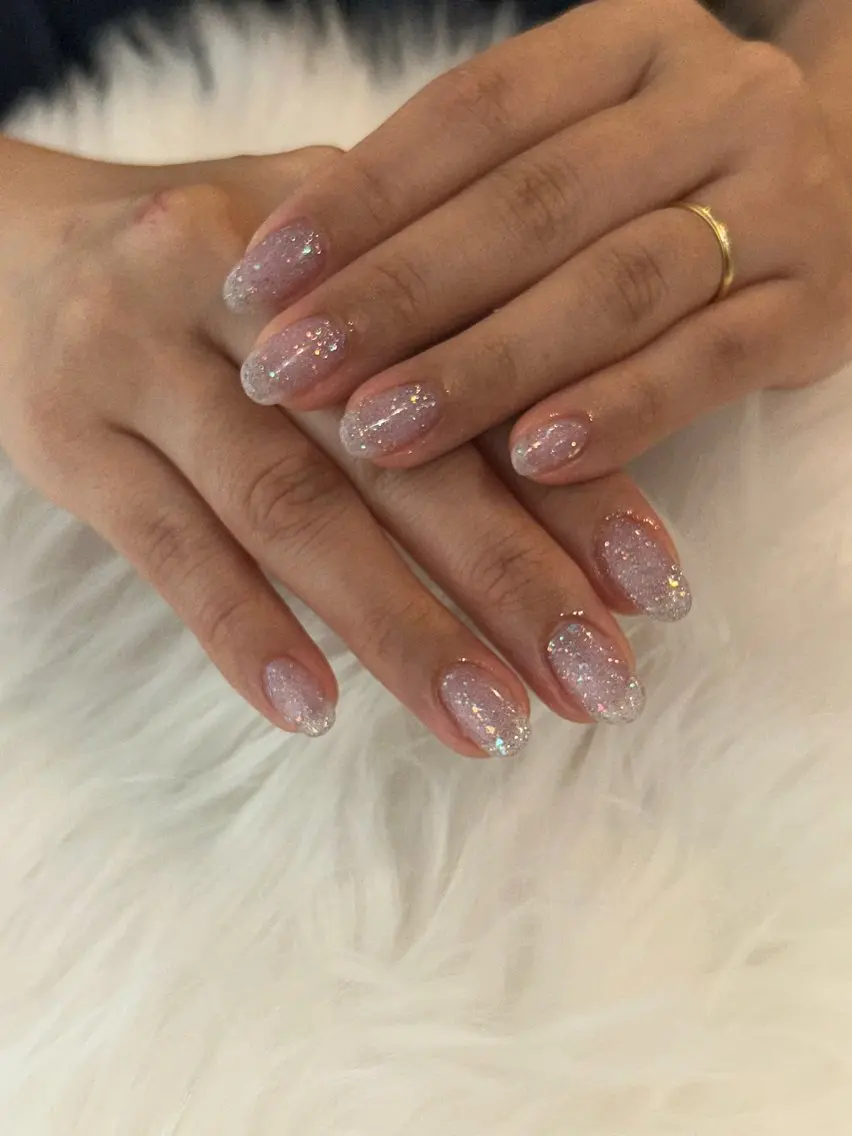 ネイル poli nailsのネイルデザイン