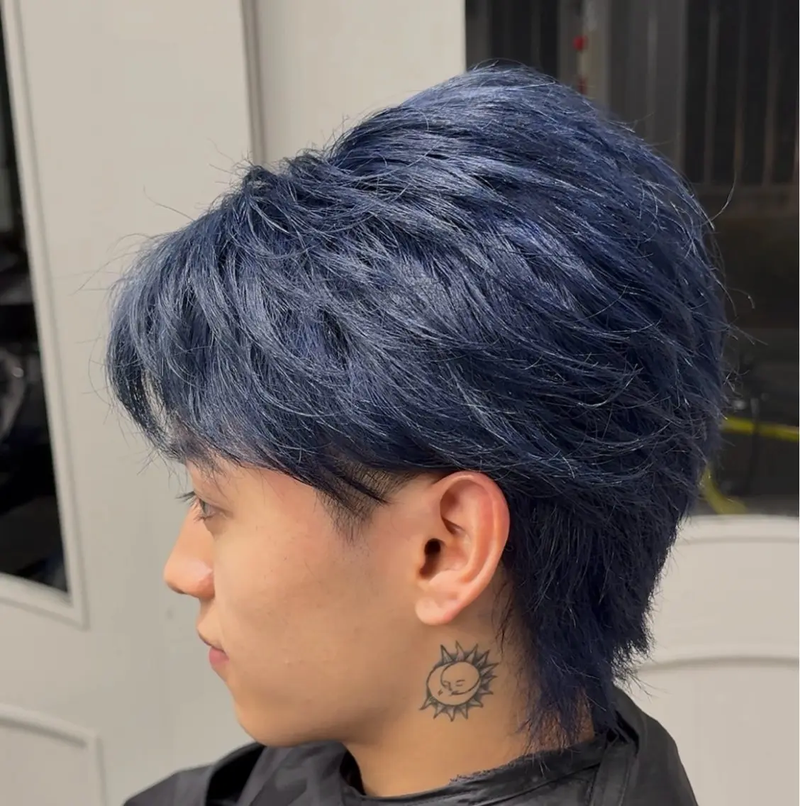 カラー メンズ メンズブリーチ ブリーチ ブルーカラー ヘアカラー 長谷川 慈英のヘアスタイル