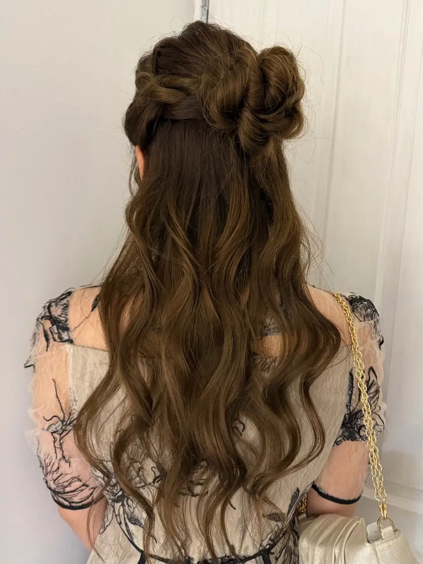 ロング 蘭々/レイヤーカット /ナチュラルヘアのヘアスタイル