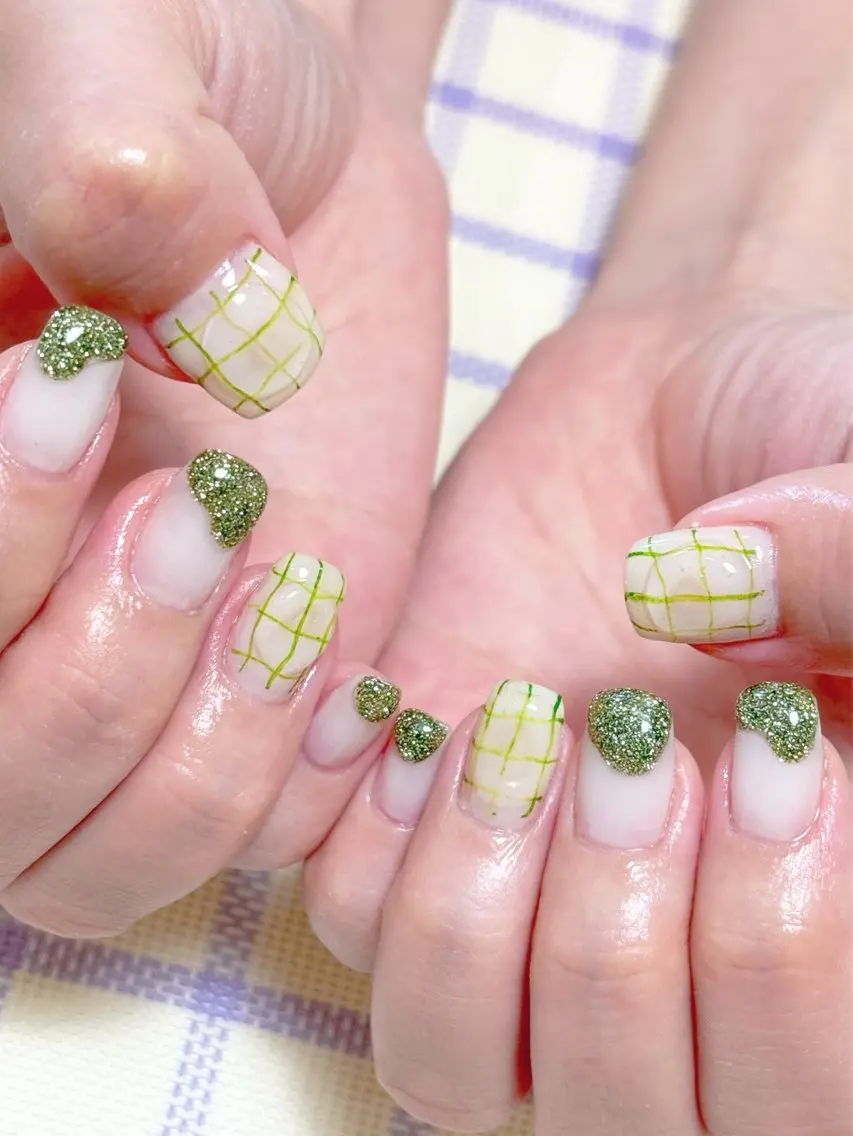 ネイル ハンドネイル POPPY nail Yumiのネイルデザイン