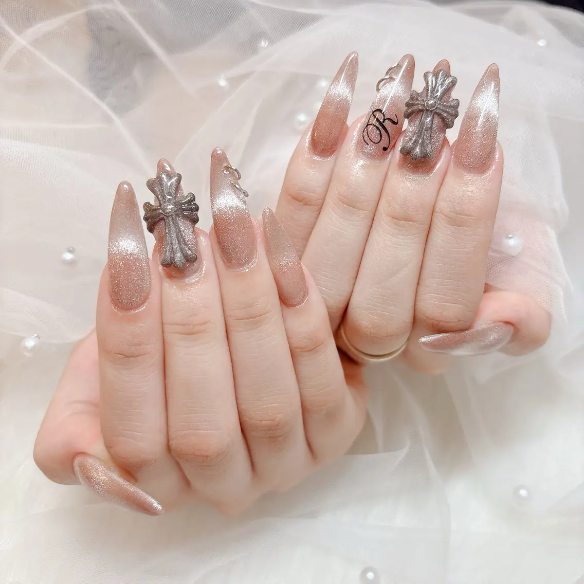 ネイル ハンドネイル 中野駅徒歩5分💅 ラクロレのネイルデザイン