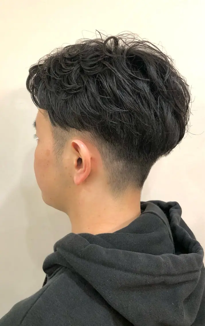 メンズ パーマ 札幌美容室ヴェリテ 渡邊 龍政のヘアスタイル