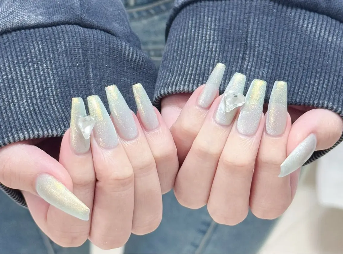 ネイル アートネイル オーロラネイル チークネイル フレンチネイル ガラスフレンチ ハンドネイル 🎀🎀YooLi Nail Salonのネイルデザイン