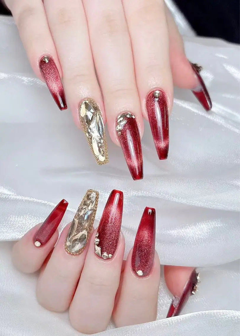 ネイル 🎀M nails✨ ビューティーのネイルデザイン