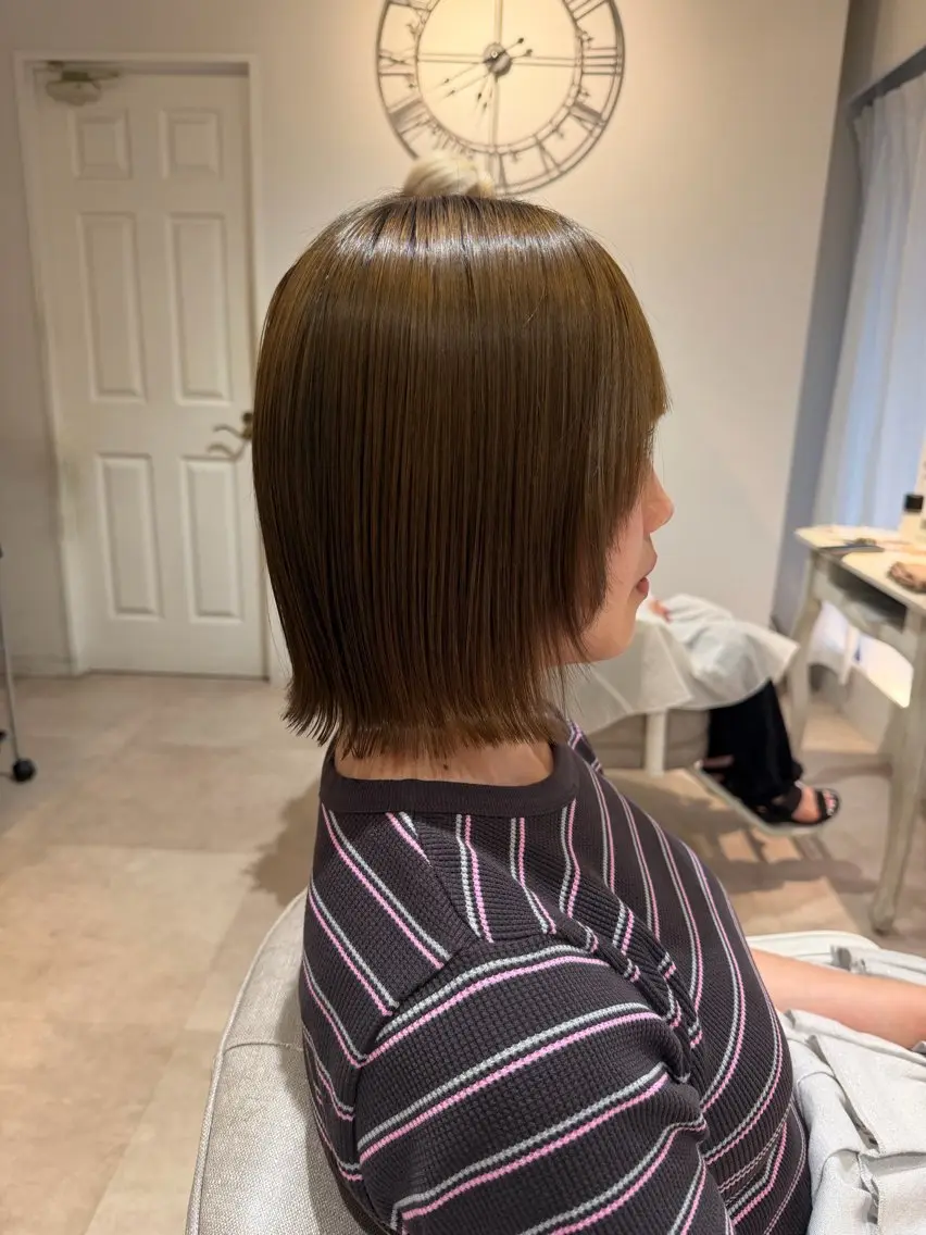 ミディアム カラー カット ヘアカラー CreBiA ひなたのヘアスタイル