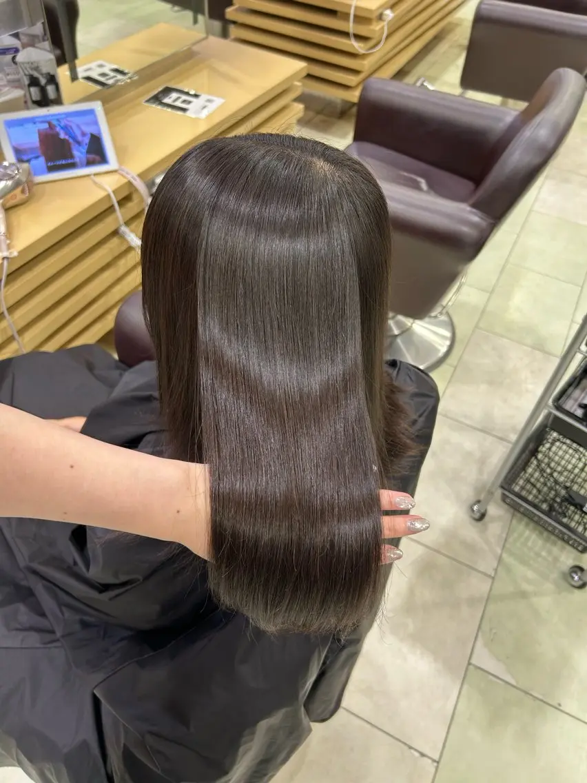 トリートメント mira🎀 ┊︎透明感カラー🫧のヘアスタイル