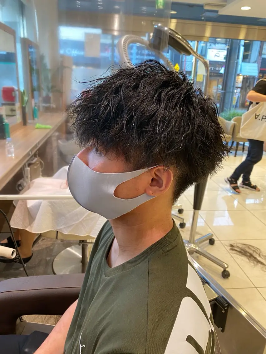パーマ メンズ カット SENA 再現性 パーマと縮毛矯正のヘアスタイル