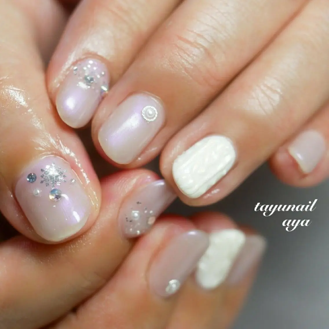 ネイル アートネイル ブルー ジェルネイル キラキラネイル パラジェル ネイルサロン 【たゆnail】のネイルデザイン