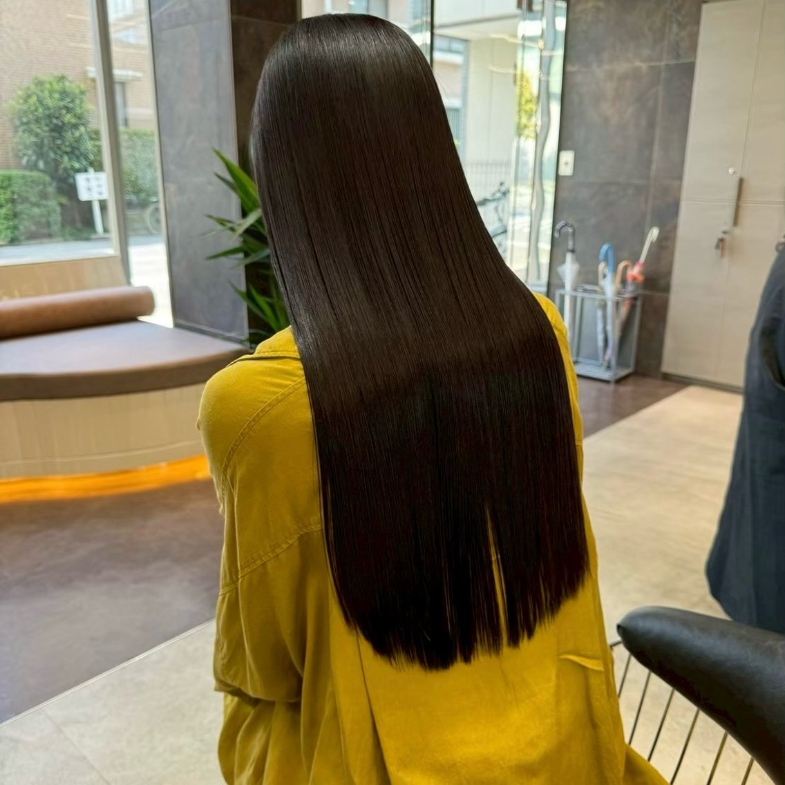 ロング カラー 透明感カラー グレージュ オリーブグレージュ オリーブグレー ロング カット ヘアカラー トリートメント レイヤー/艶感カラー /メンズ/KOSEIのヘアスタイル