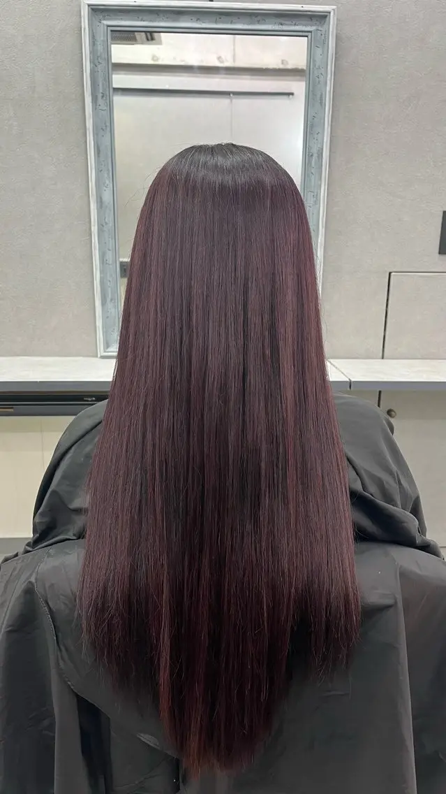 ロング Maia🦋 博多 透明感カラーのヘアスタイル