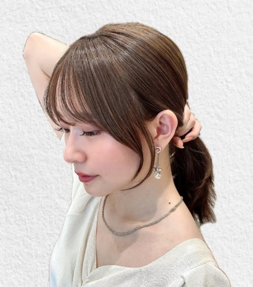 セミロング 顔周りカット レイヤーカット サイドバング カット ヘアカラー トリートメント 🧡くびれヘア/前髪 顔周り🧡久原結衣のヘアスタイル