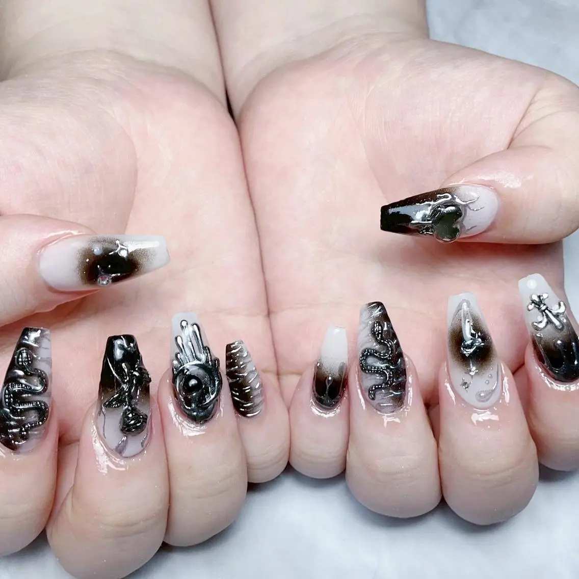 ネイル ハンドネイル 🩷Yun nail Salon 本店🩷のネイルデザイン