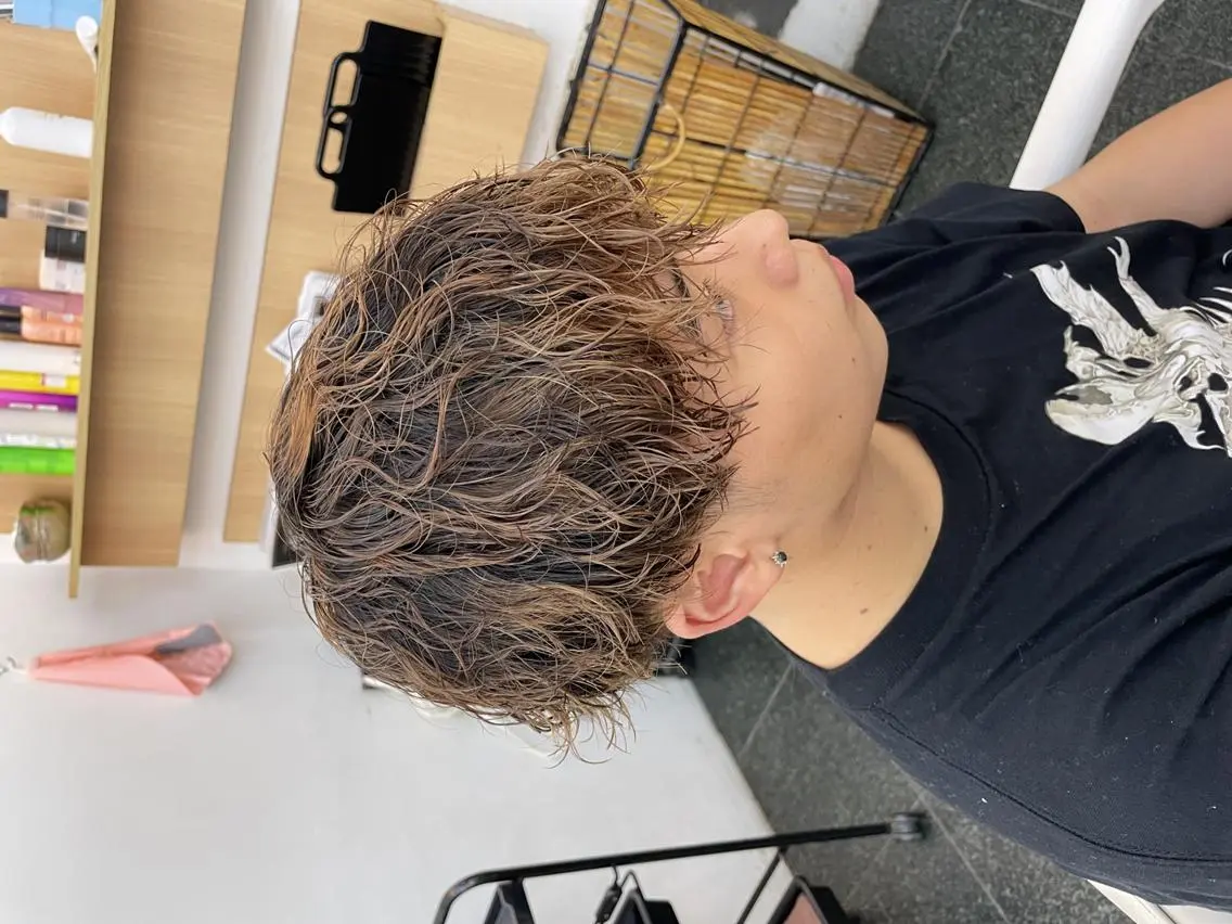 パーマ ショート メンズ カット パーマ 💇🏻‍♂️パーマ ニキ✨本田龍斗のヘアスタイル
