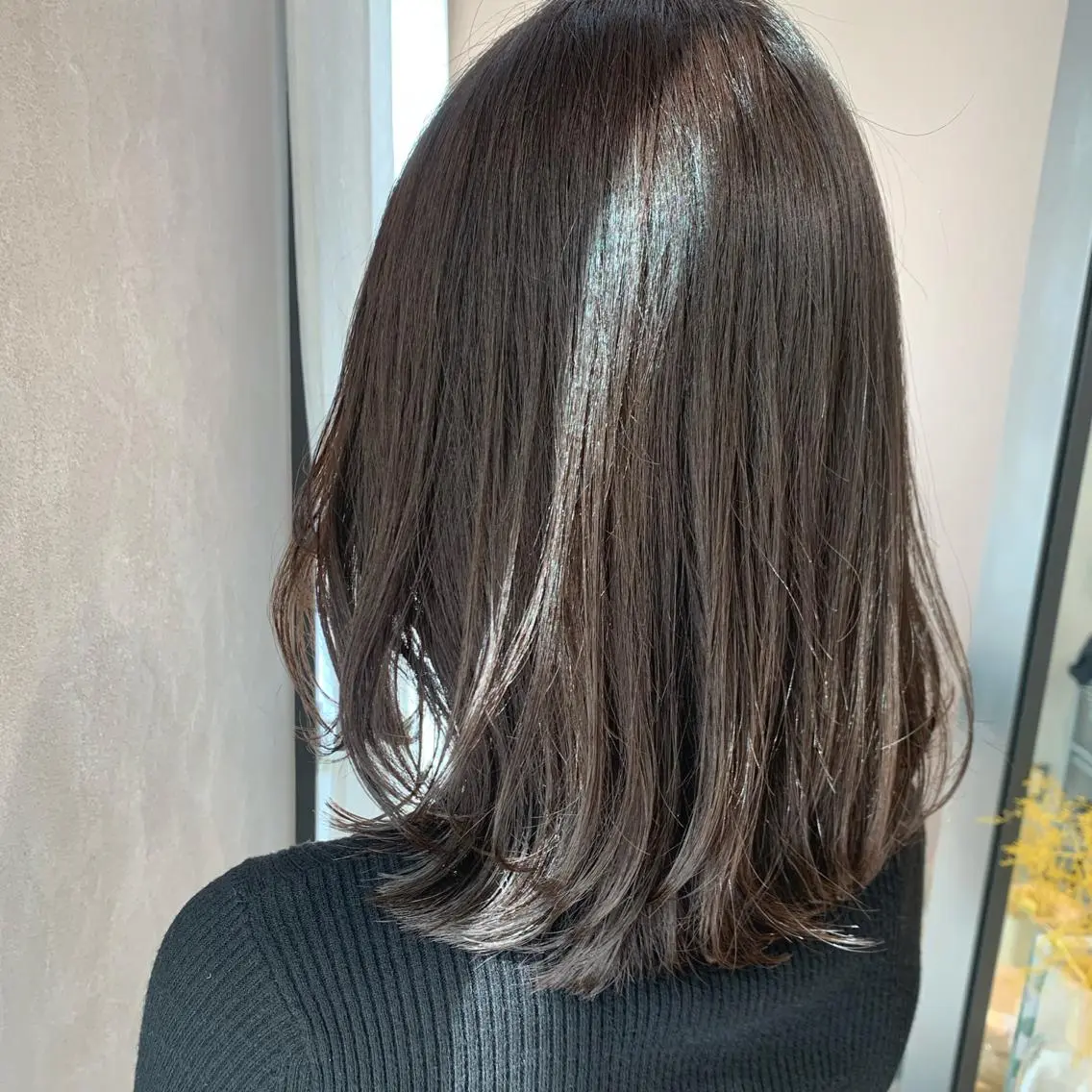 ミディアム カラー 透明感カラー hubhair レイヤー/透明感のヘアスタイル