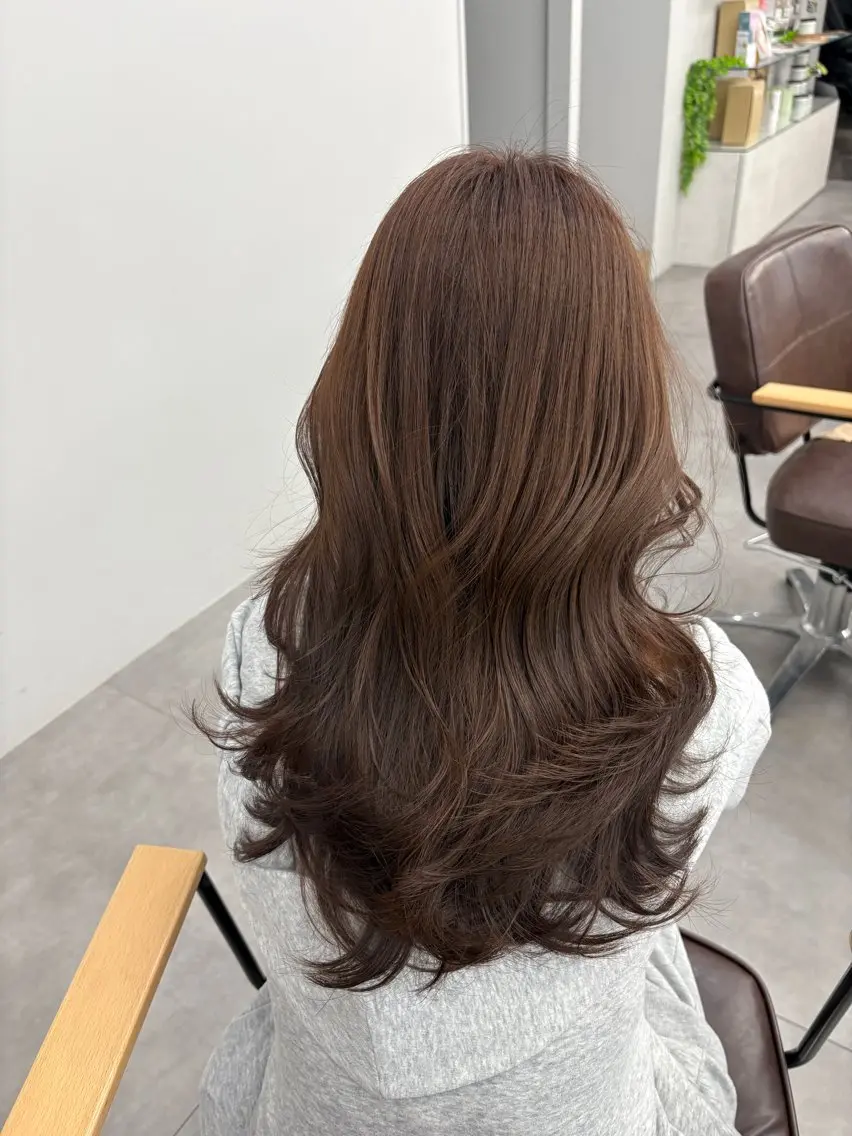 セミロング カラー ヘアカラー トリートメント Hina🫧透明感 /上品/モテ🫧のヘアスタイル