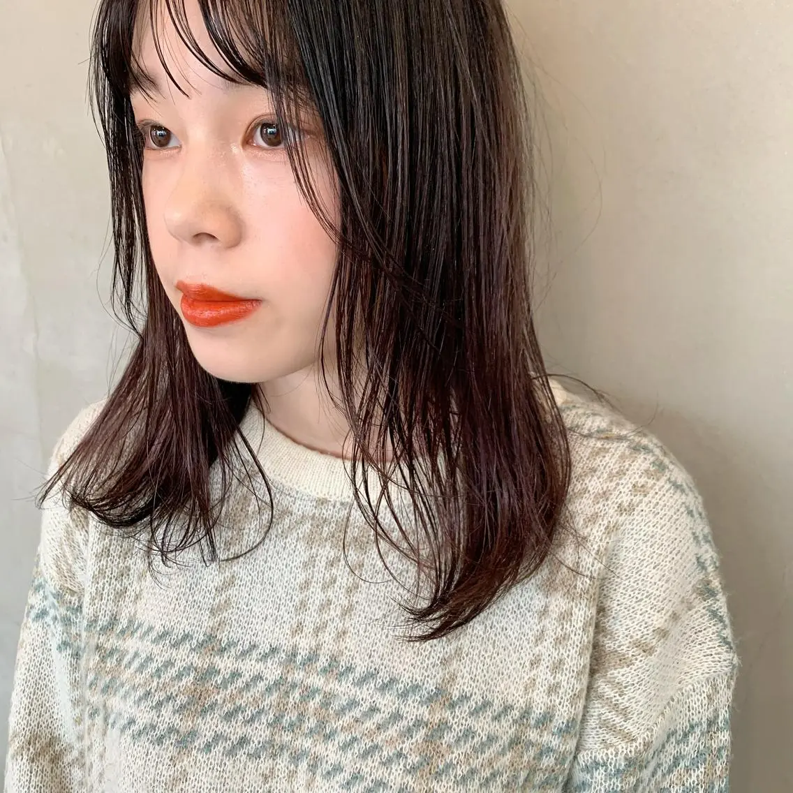 セミロング カラー ラベンダーカラー カット 榑松 恵里のヘアスタイル