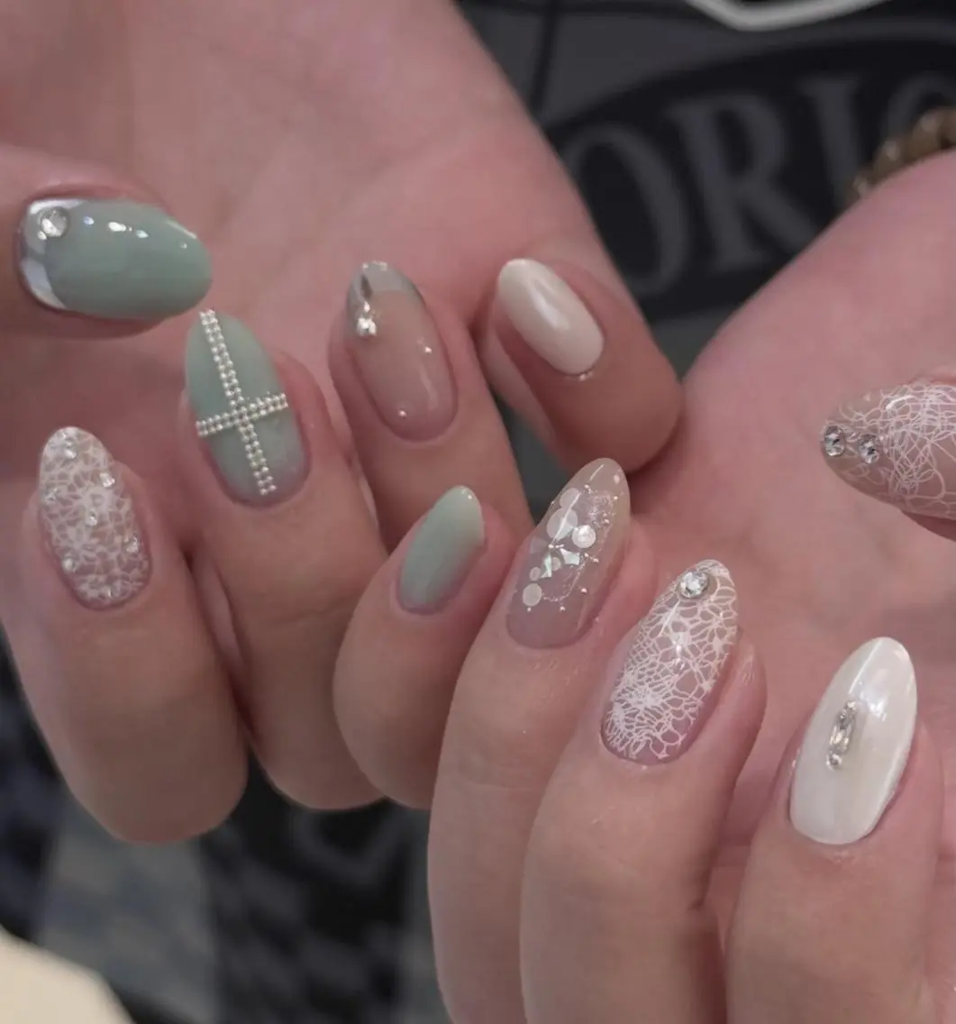 ネイル ハンドネイル 🎀 NaNa_nailのネイルデザイン