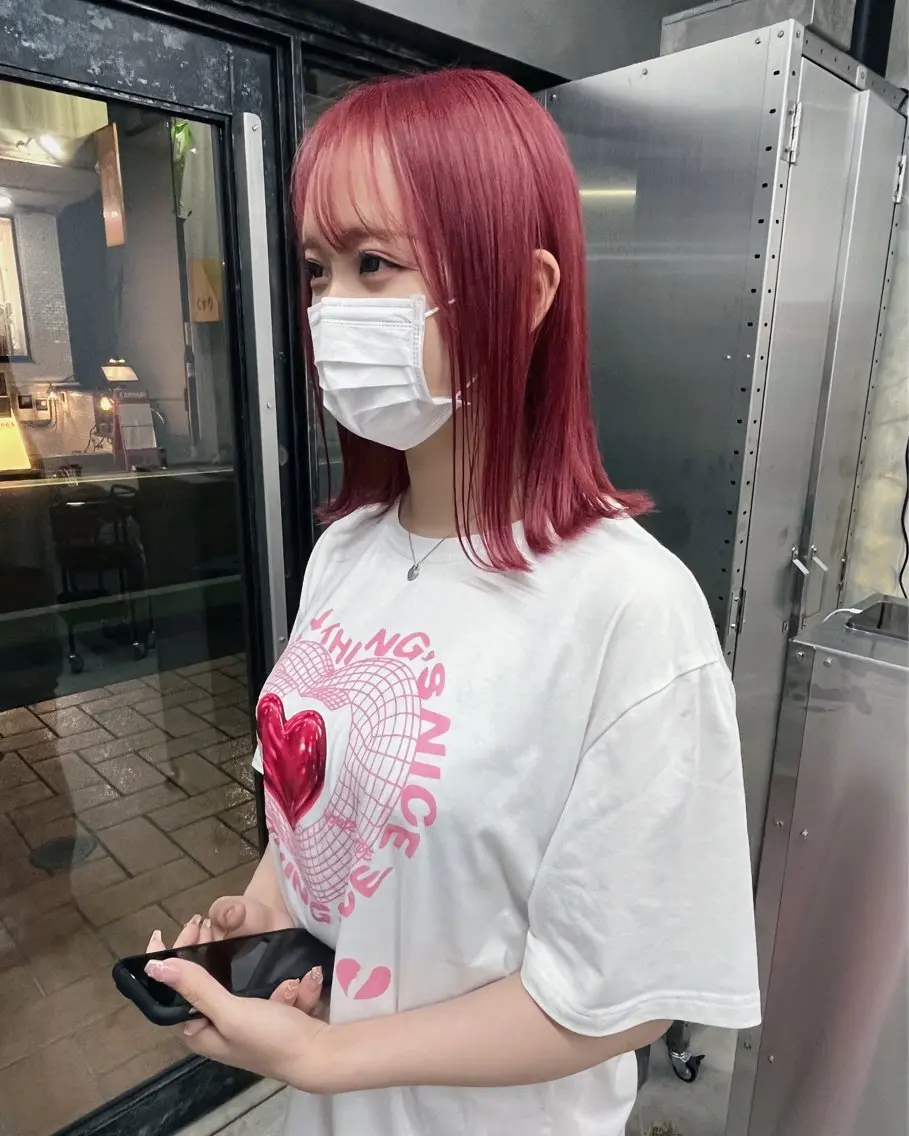 ミディアム カラー ヘアカラー 岩田 良/ブリーチカラーのヘアスタイル