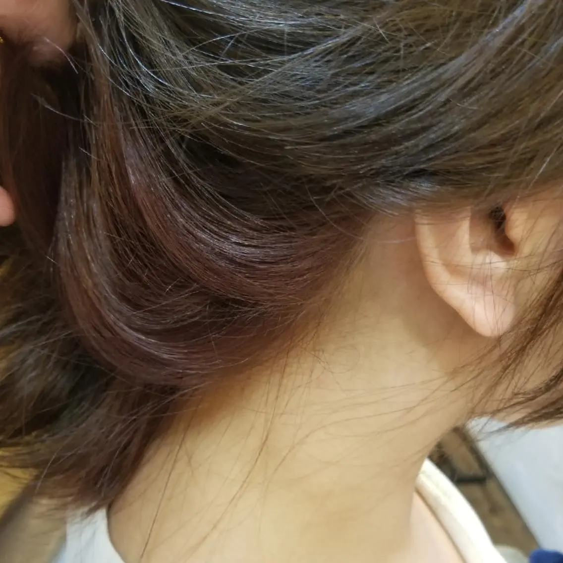 カラー インナーカラー 饒平名 知也のヘアスタイル