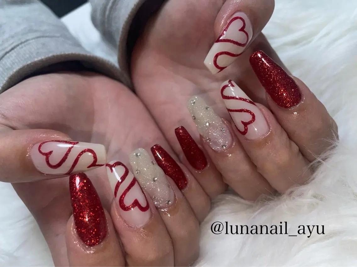 ネイル アートネイル ハート ハンドネイル LUNA NAIL ayuのネイルデザイン