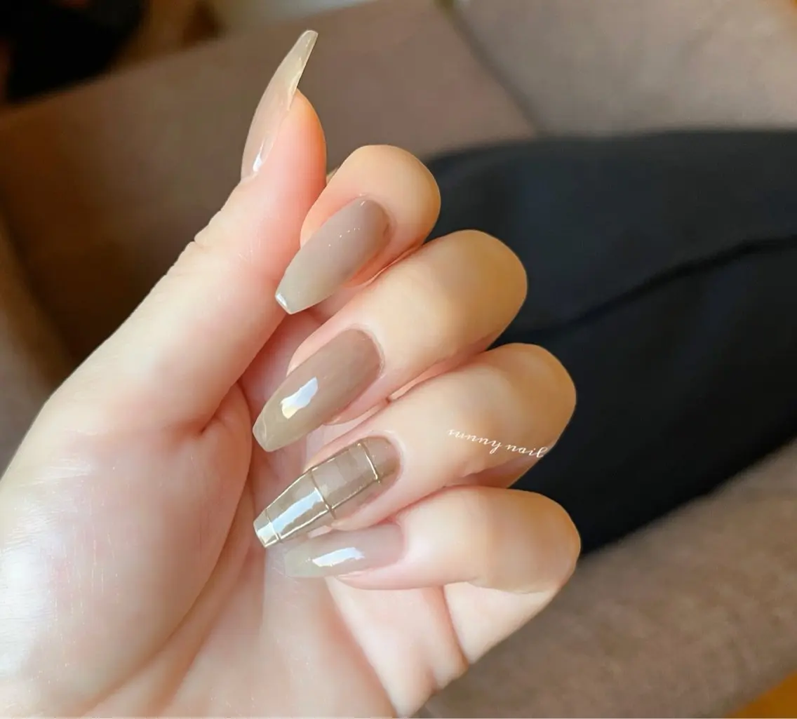 ネイル ブラウン ジェルネイル パラジェル ハンドネイル ハンドケア sunny nailのネイルデザイン