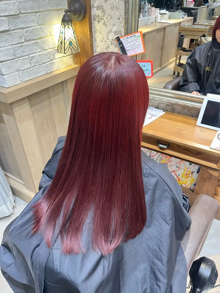 カラー 河又 みさとのヘアスタイル