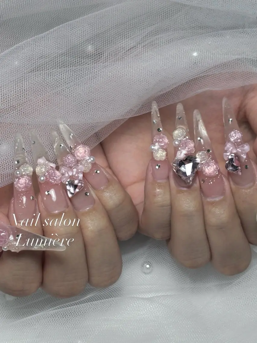 ネイル ハンドネイル Lumière| ロング|ワンホンのネイルデザイン