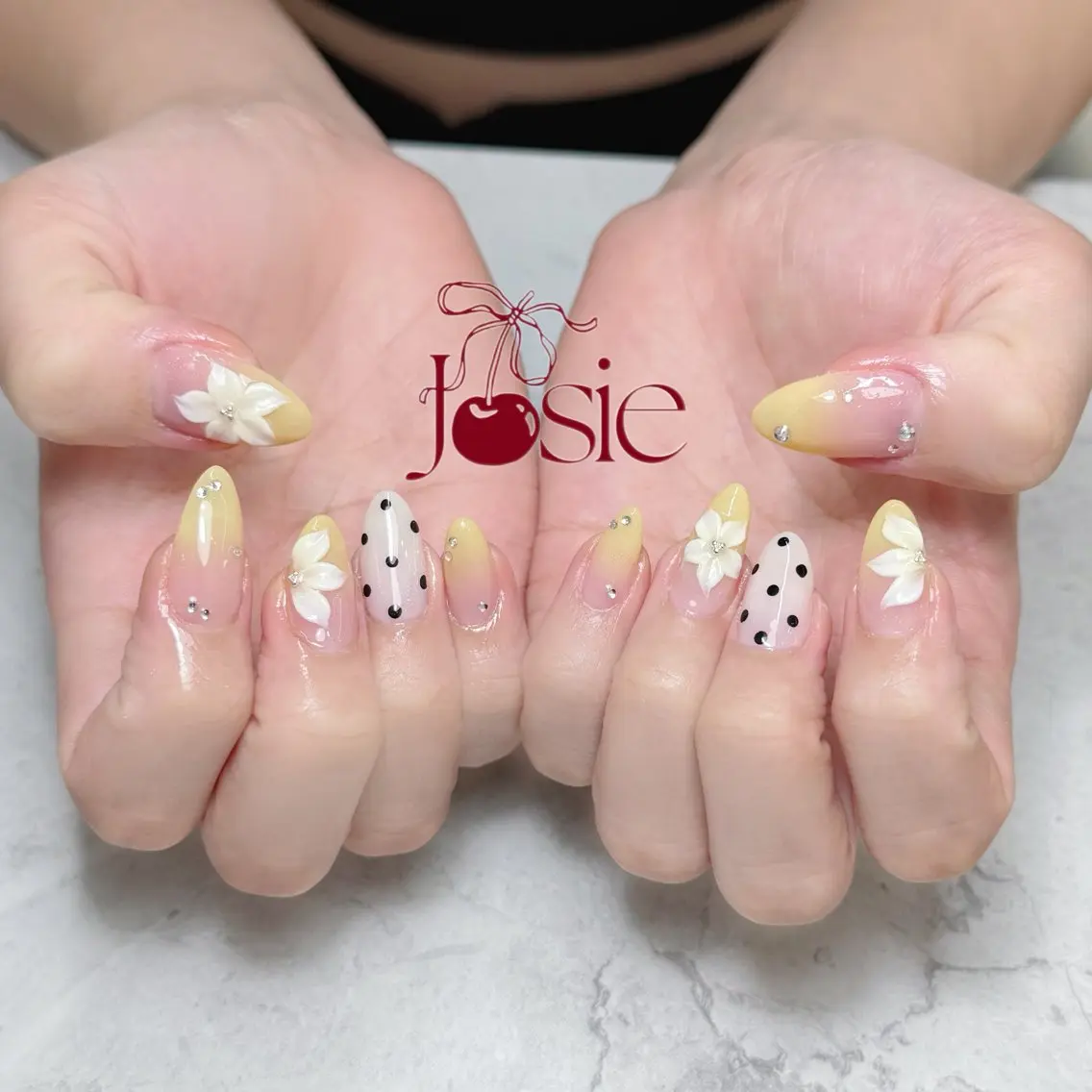 ネイル ブラウン 長さ出し キラキラネイル 韓国ネイル ロングネイル ハンドネイル JOSIE nail studioのネイルデザイン