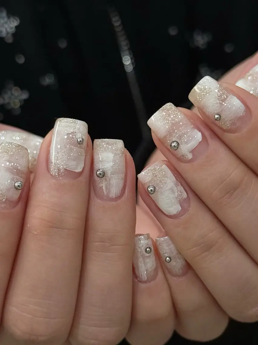 ネイル ニュアンスネイル Kurehashi Yui🧸のネイルデザイン