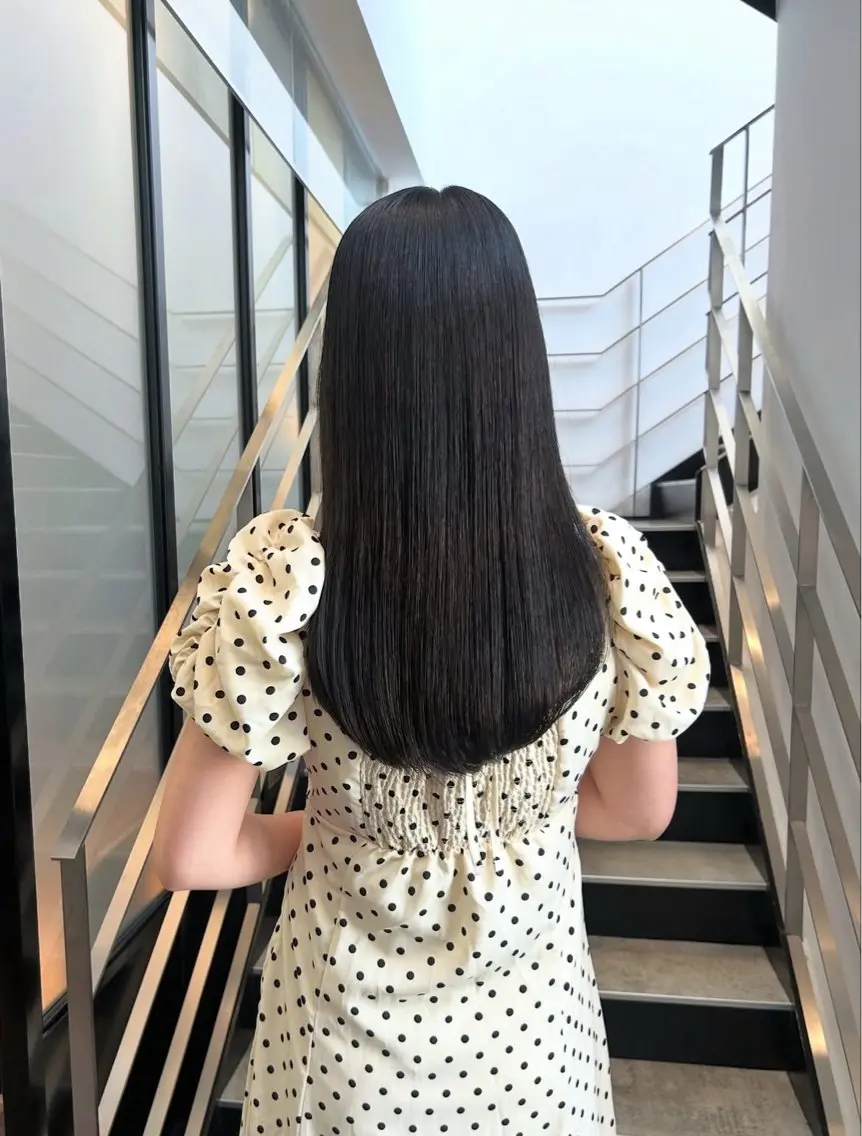 ロング ロング 縮毛矯正 カット ヘアカラー stylist 🌸 kana.のヘアスタイル