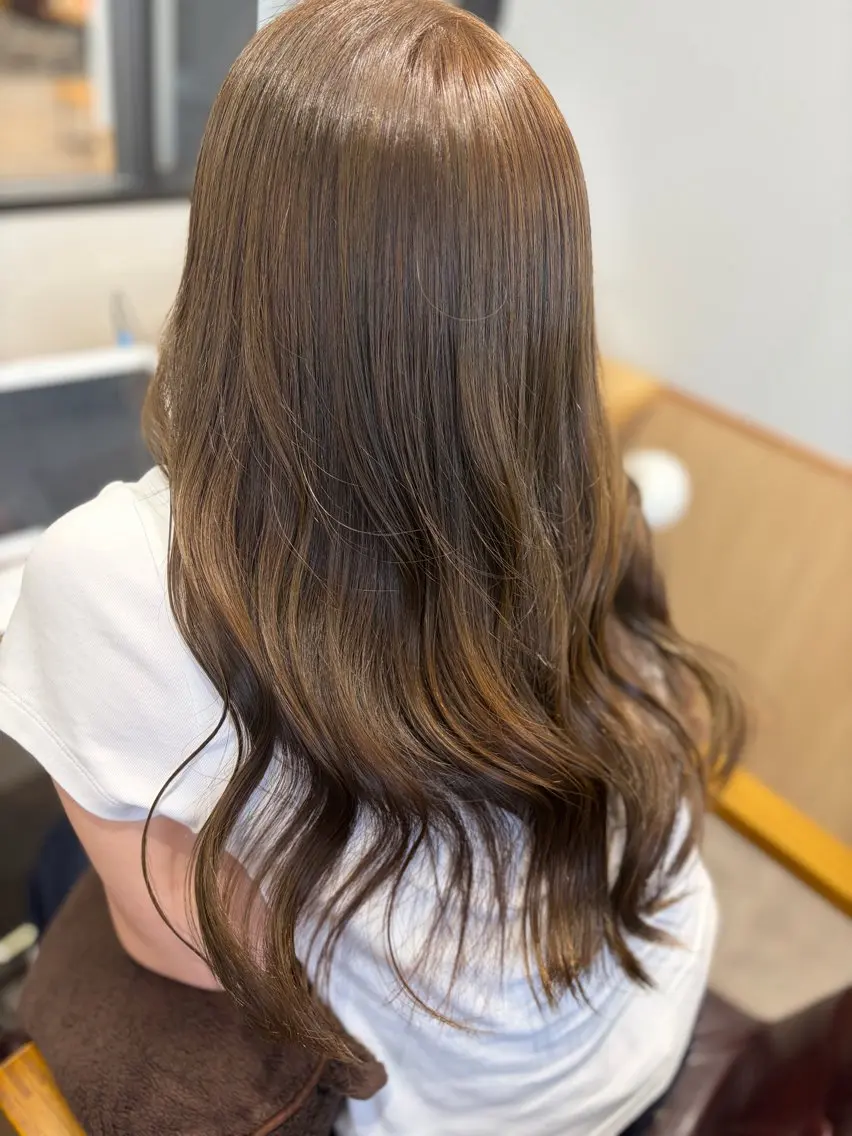 ロング カット ヘアカラー トリートメント Sloth 🦥 MARINAのヘアスタイル