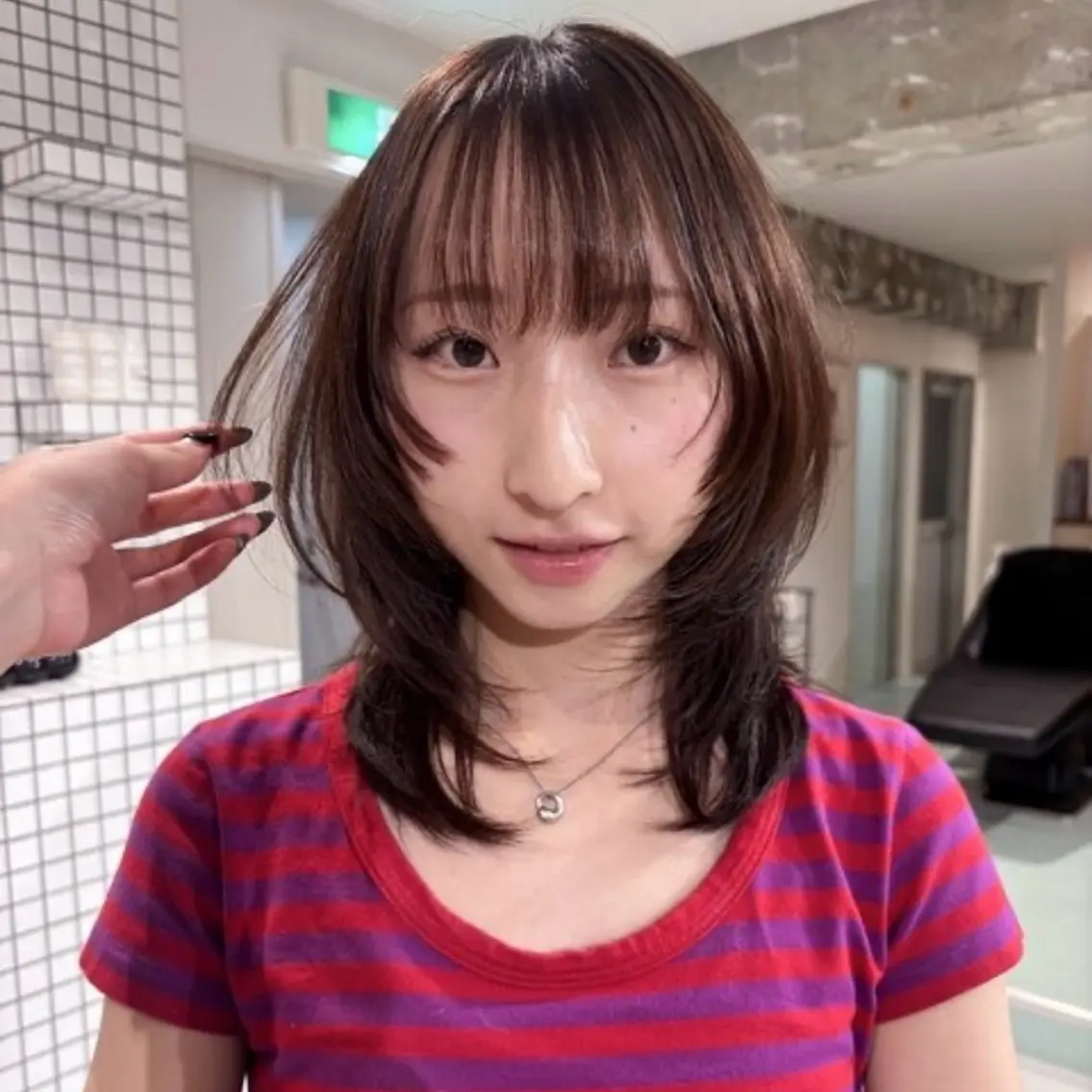 ミディアム キラリ/柔らかカラー /ピンクブラウン🩰のヘアスタイル