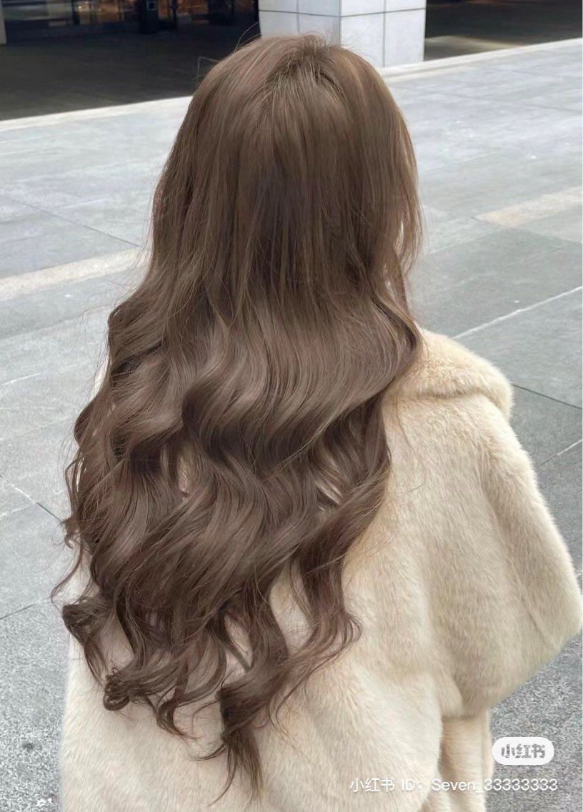 ロング カラー カット ヘアカラー 透明感ベージュ×レイ ヤーカット🎀セナのヘアスタイル