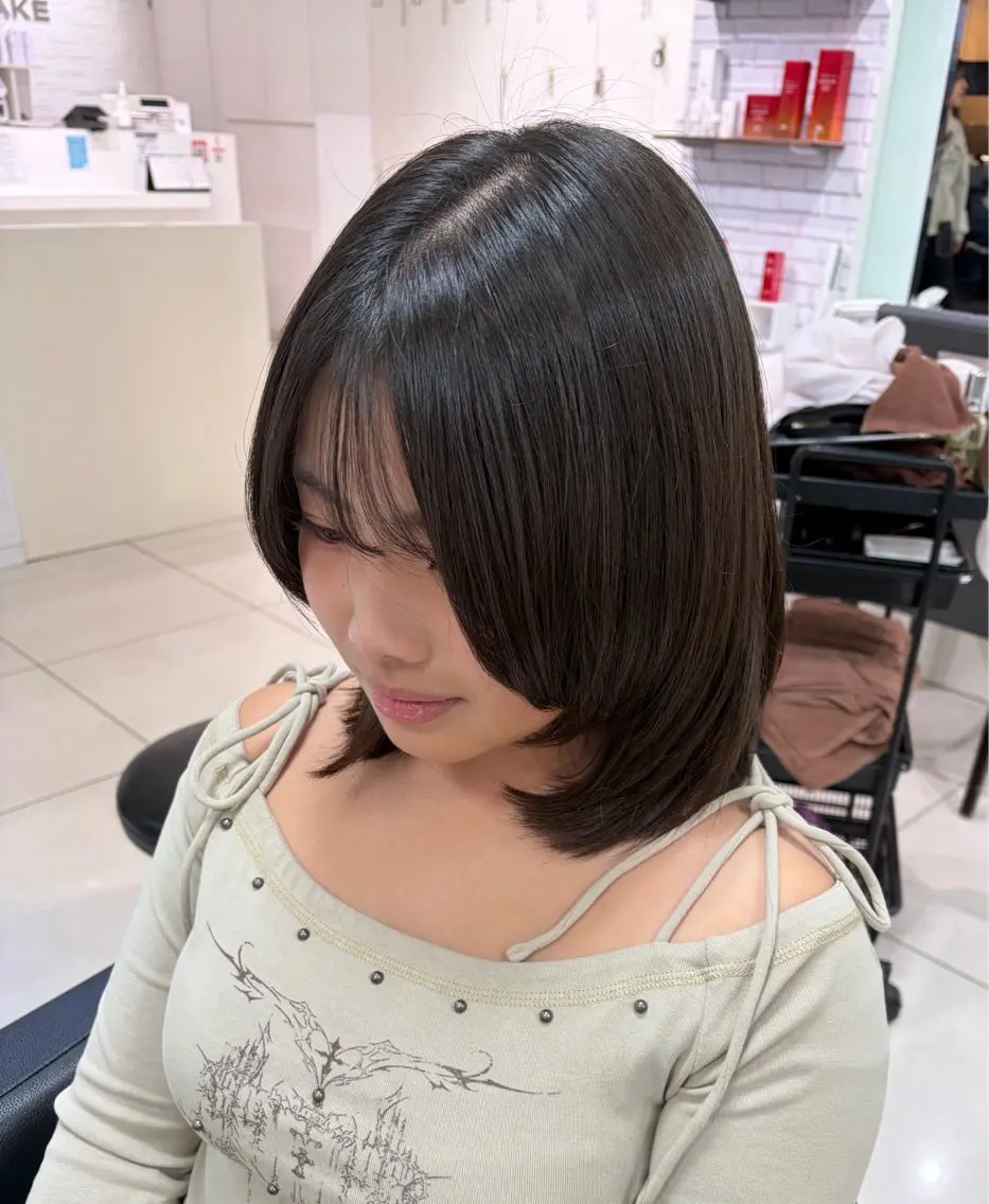 ミディアム カット 【艶髪特化】 🌟yumano🌟のヘアスタイル