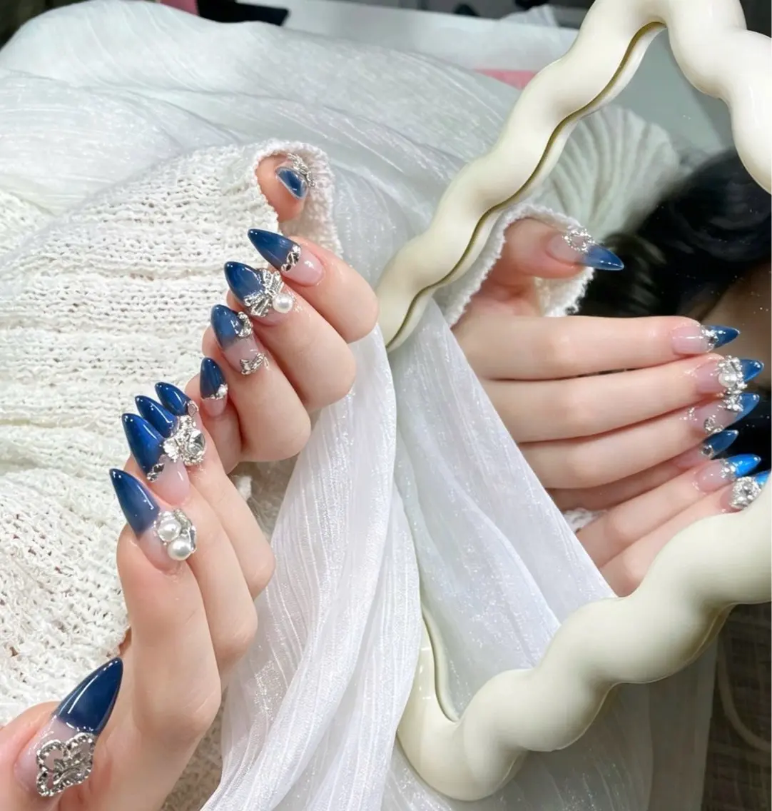 ネイル NEM nailstudioのネイルデザイン