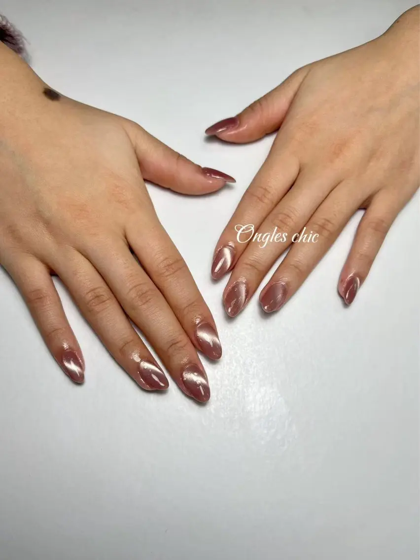 ネイル ハンドネイル ハンドケア ongles chicのネイルデザイン