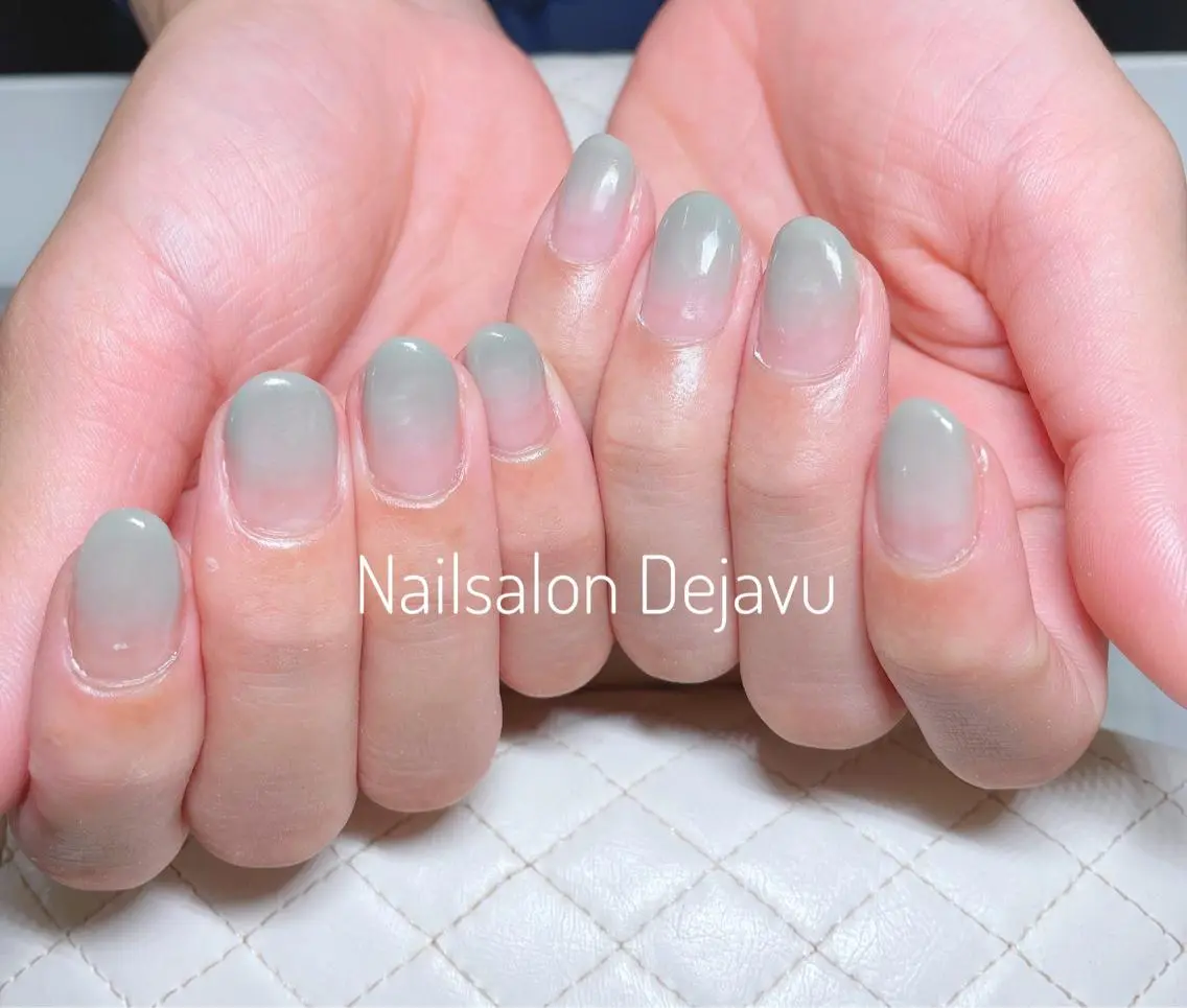 ネイル アートネイル クリアネイル ジェルネイル グラデーション ワンカラーネイル ハンドネイル Nail salon Dejavu 🌿のネイルデザイン