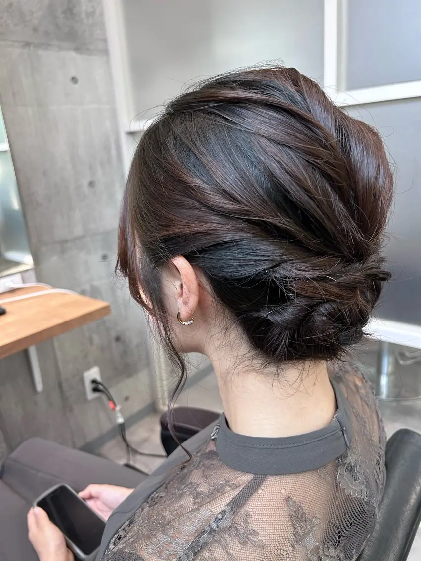 ミディアム ヘアアレンジ ヘアセット newi赤羽 ✂️KEN✂️のヘアスタイル